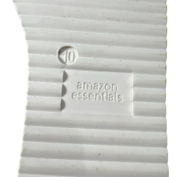 NIB Amazon Essentials Criss Cross Sport Sandals Size 10 Black - Picture 4 of 5